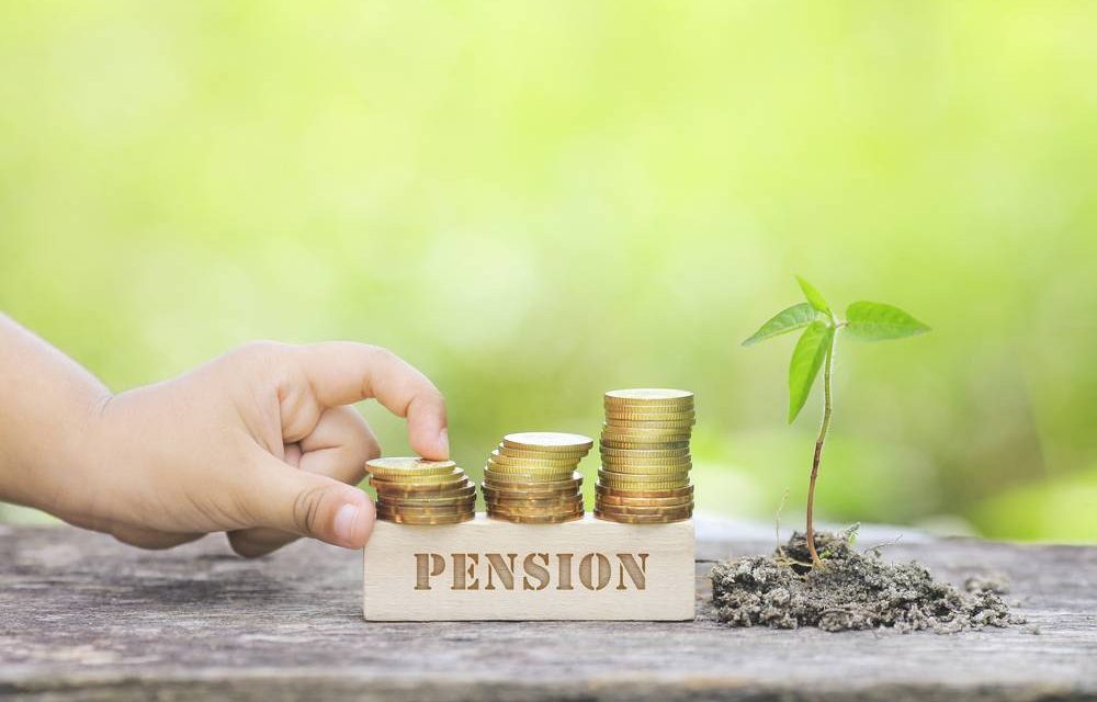 Provision for extending benefits under CCS (Pension) Rules or CCS (EOP) Rules to employees covered under National Pension System (NPS)-reg.