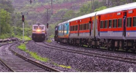 Train Cancelled Today: आज रेलवे ने रद की 120 से अधिक ट्रेनें, यात्रा करने से पहले देखें सूची￼