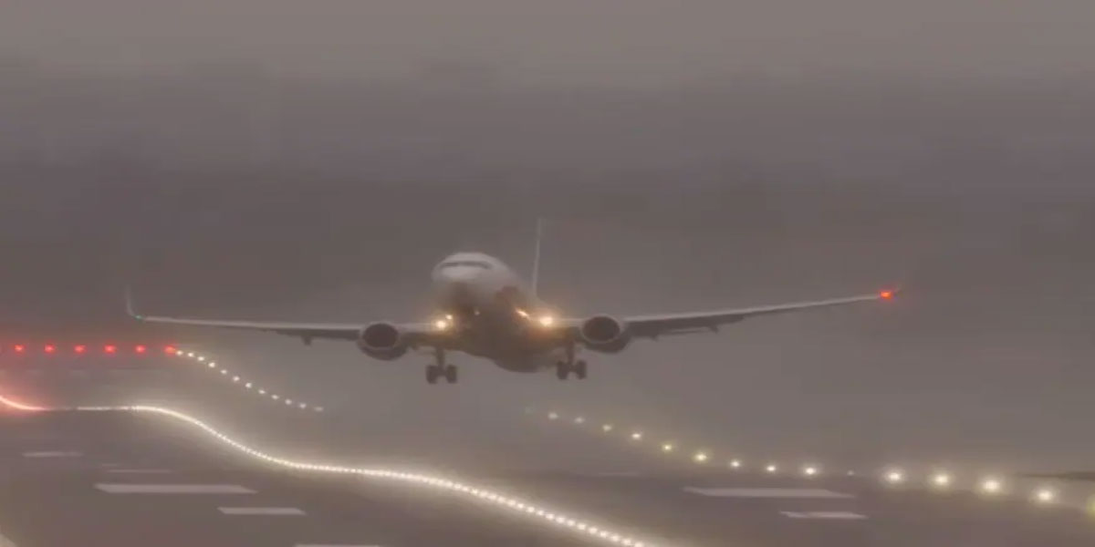 तूफान के बीच ब्रिटेन के हीथ्रो एयरपोर्ट पर एअर इंडिया के विमान की लैंडिंग, पायलट की खूब वाहवाही, देखें VIDEO