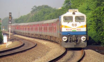 रेलवे की नयी तकनीक: अब नहीं छूटेगी आपकी ट्रेन, 2700 रेल इंजनों को रियल टाइम सिस्टम से जोड़ा
